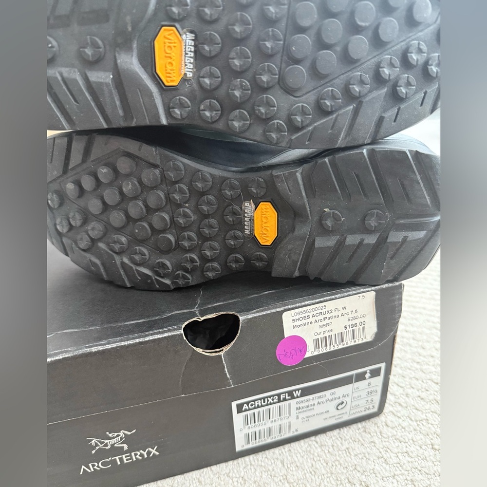 Arc'teryx Hiking Shoes / Boots - Picture 6 of 6